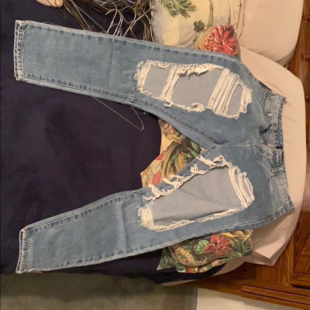 Ripped Mom Jeans